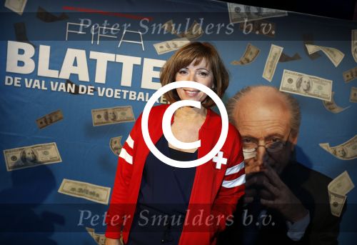 Hoorn 16 januari 2017
Premiere van FIFA Blatter, de val van de voetbalkeizer, in Schouwburg Het Park in Hoorn. Janke Deker met Tom Egbers