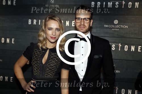Amsterdam 9 januari 2016
Premiere Brimstone in Tuschinski met oa Emilia Jones en Dakota Fanning gemaakt door regisseur Martin Koolhoven .
Jennifer Hoffman met partner Henry v Loon