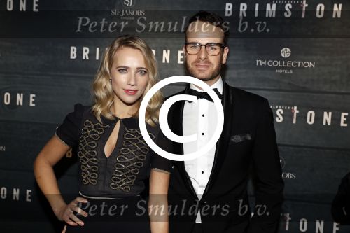 Amsterdam 9 januari 2016
Premiere Brimstone in Tuschinski met oa Emilia Jones en Dakota Fanning gemaakt door regisseur Martin Koolhoven .
Jennifer Hoffman met partner Henry v Loon