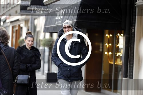 Amsterdam 28 januari 2017 
Lange Frans met zijn (ex) vrouw Danielle v Aalderen in amsterdam zuid