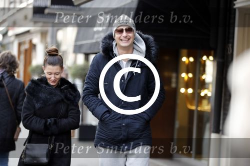 Amsterdam 28 januari 2017 
Lange Frans met zijn (ex) vrouw Danielle v Aalderen in amsterdam zuid