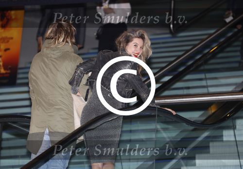Amsterdam 23 januari 2017  
Premere Ron Goossens low budget stuntman in pathe arena. lauren Verster betrapt met vriend