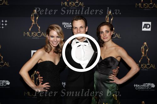 Utrecht 12 januari 2017
Uitreiking musical awards in het beatrixtheater.
Linde v d Heuvel en.....