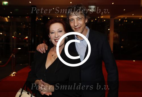 Utrecht 12 januari 2017
Uitreiking musical awards in het beatrixtheater.
Loes Luca met .....