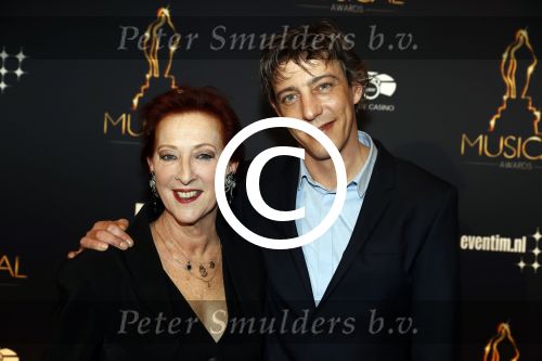 Utrecht 12 januari 2017
Uitreiking musical awards in het beatrixtheater.
Loes Luca met .....