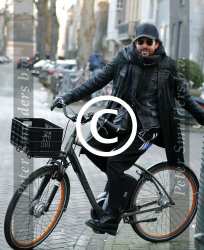 Amsterdam 21 januari 2017
Mari v d Ven op zijn electrische fiets