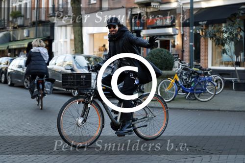 Amsterdam 21 januari 2017
Mari v d Ven op zijn electrische fiets