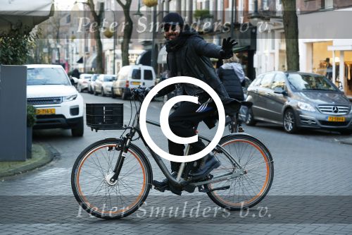 Amsterdam 21 januari 2017
Mari v d Ven op zijn electrische fiets