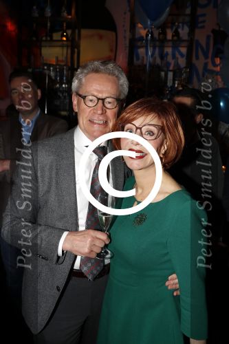 Amsterdam 29 januari 2017 
Surprise party Harry Mens vanwege zijn 70e verjaardag. Het werd gevierd op het leidse plein. Marijke Helwegen met man