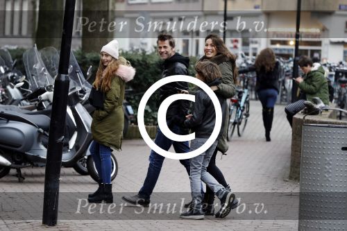 Amsterdam 29 januari 2017
Mark v d Loo en zijn vrouw Robine v d Meer gaan met hun zoon en dochter naar de film