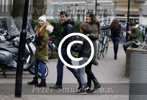 Amsterdam 29 januari 2017
Mark v d Loo en zijn vrouw Robine v d Meer gaan met hun zoon en dochter naar de film