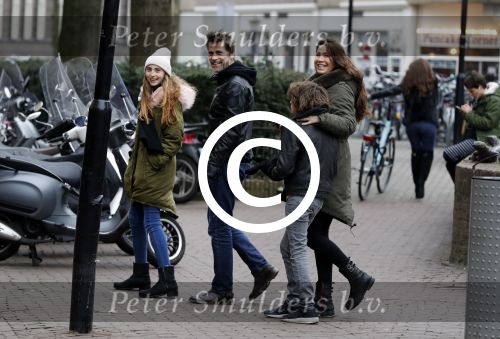 Amsterdam 29 januari 2017
Mark v d Loo en zijn vrouw Robine v d Meer gaan met hun zoon en dochter naar de film