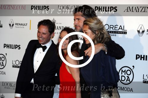 Amsterdam 25 januari 2017 
Amayzine awards in de westerkerk. May Britt Mobach met Edwin Oudshoorn en Dominique v Hulst en haar man Mark