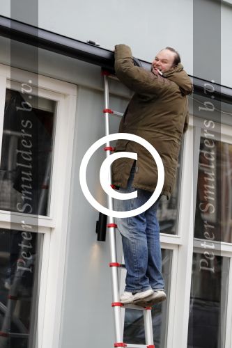 Amsterdam 27 januari 2017  
Menno Kohler aan het klussen bij een nieuw restaurant  in amsterdam zuid