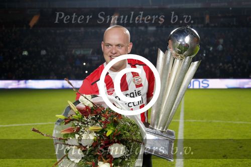 Eindhoven, 22 Januari 2017 PSV-SC Heerenven, kompetitiewedstrijd 2016/2017
Eindstand, 4-3
Huldiging van Michael v Gerwn tijdens de rust vanwege zijn Wereldkampioenschap Darts.