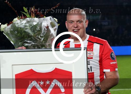 Eindhoven, 22 Januari 2017 Kompetitiewedstrijd PSV-SC Heerenveen, eindstand 4-3 met o.a. Michael v Gerwen die werd gehuldigd.