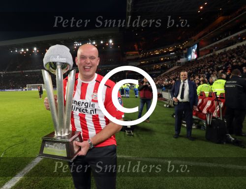 Eindhoven, 22 Januari 2017 Kompetitiewedstrijd PSV-SC Heerenveen, eindstand 4-3 met o.a. Michael v Gerwen die werd gehuldigd.