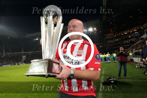 Eindhoven, 22 Januari 2017 Kompetitiewedstrijd PSV-SC Heerenveen, eindstand 4-3 met o.a. Michael v Gerwen die werd gehuldigd.