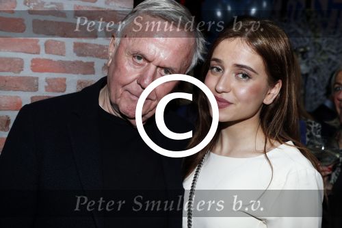 Amsterdam 29 januari 2017 
Surprise party Harry Mens vanwege zijn 70e verjaardag. Het werd gevierd op het leidse plein. dochter Nour Mens
