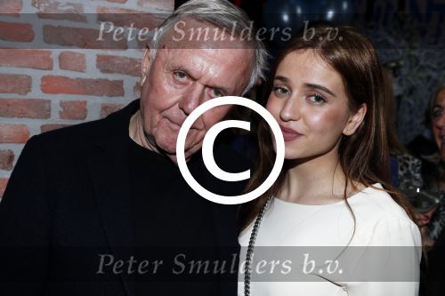 Amsterdam 29 januari 2017 
Surprise party Harry Mens vanwege zijn 70e verjaardag. Het werd gevierd op het leidse plein. dochter Nour Mens