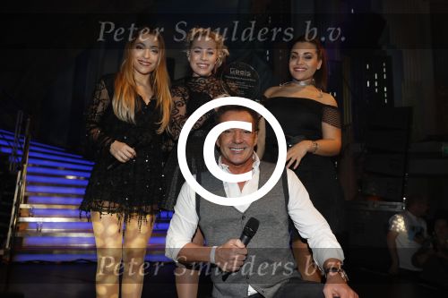 Aalsmeer 30 januari 2017
Nieuwjaarsreceptie Henk Geels in studio \'s Aalsmeer. O\'G3ne