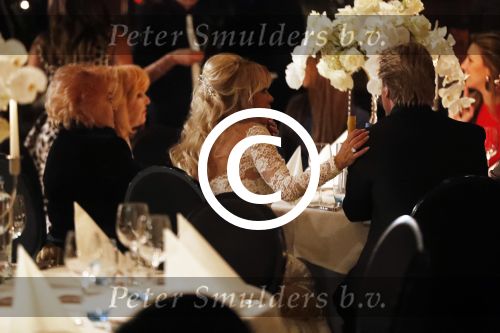 Hoofddorp 17 januari 2017
Patricia Paay is opnieuw getrouwd met Robbert Hinfelaar. Dat gebeurde in Claus party Center in Hoofddorp