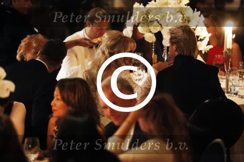 Hoofddorp 17 januari 2017
Patricia Paay is opnieuw getrouwd met Robbert Hinfelaar. Dat gebeurde in Claus party Center in Hoofddorp