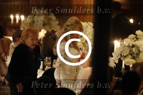 Hoofddorp 17 januari 2017
Patricia Paay is opnieuw getrouwd met Robbert Hinfelaar. Dat gebeurde in Claus party Center in Hoofddorp