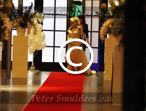 Hoofddorp 17 januari 2017
Patricia Paay is opnieuw getrouwd met Robbert Hinfelaar. Dat gebeurde in Claus party Center in Hoofddorp