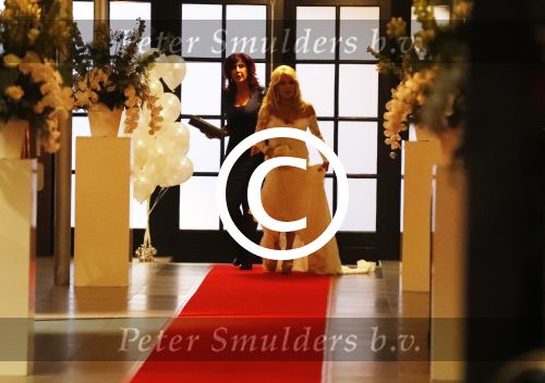 Hoofddorp 17 januari 2017
Patricia Paay is opnieuw getrouwd met Robbert Hinfelaar. Dat gebeurde in Claus party Center in Hoofddorp