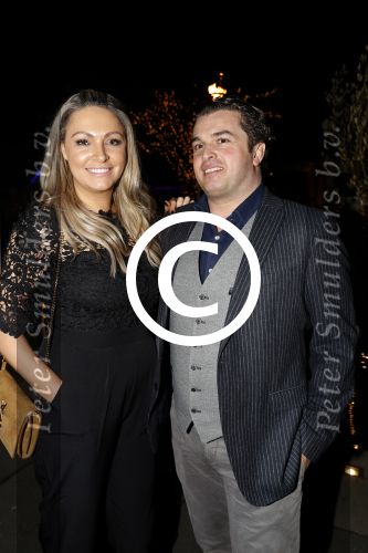 Hoofddorp 17 januari 2017
Patricia Paay is opnieuw getrouwd met Robbert Hinfelaar. Dat gebeurde in Claus party Center in Hoofddorp