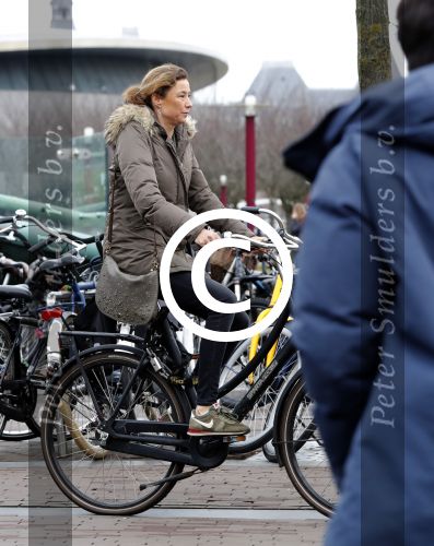 Amsterdam 4 februari 2017 
Prinses Marilene met dochter Felicia op haar verjaardag op de fiets in Amsterdam.