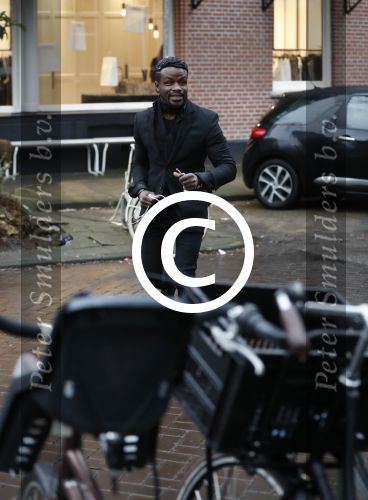 Amsterdam 9 januari 2016
Regilio Tuur op de Cornelis schuytstraat
