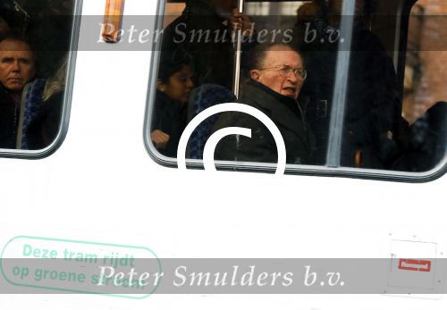 Amsterdam 15 januari 2017 
Remco Campert op straat en in de tram