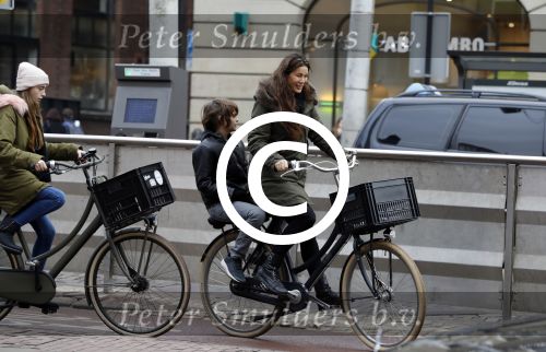 Amsterdam 29 januari 2017
Mark v d Loo en zijn vrouw Robine v d Meer gaan met hun zoon en dochter naar de film