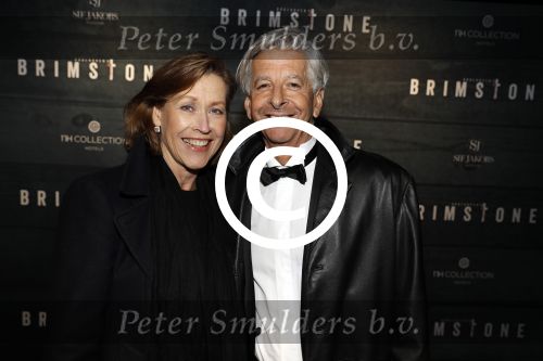 Amsterdam 9 januari 2016
Premiere Brimstone in Tuschinski met oa Emilia Jones en Dakota Fanning gemaakt door regisseur Martin Koolhoven .
Ronald Plasterk met partner