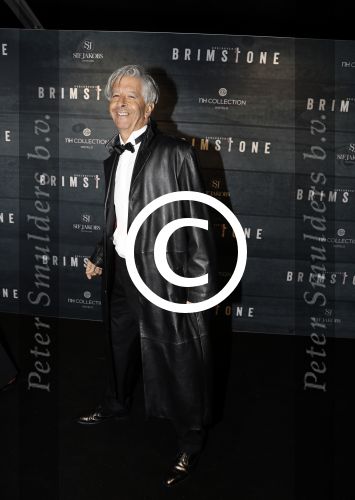 Amsterdam 9 januari 2016
Premiere Brimstone in Tuschinski met oa Emilia Jones en Dakota Fanning gemaakt door regisseur Martin Koolhoven .
Ronald Plasterk met partner