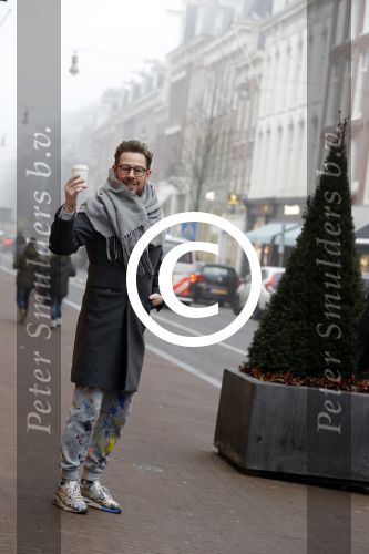 Amsterdam 24 januari 2017
Selwyn Senatori op de pc hooftstraat met kop koffie