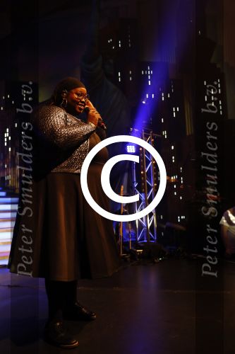 Aalsmeer 30 januari 2017
Nieuwjaarsreceptie Henk Geels in studio \'s Aalsmeer. Shirma Rouse