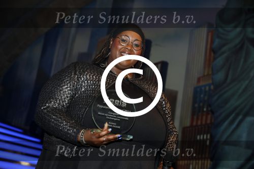 Aalsmeer 30 januari 2017
Nieuwjaarsreceptie Henk Geels in studio \'s Aalsmeer. Shirma Rouse