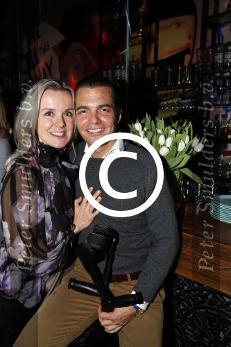 Amsterdam 29 januari 2017 
Surprise party Harry Mens vanwege zijn 70e verjaardag. Het werd gevierd op het leidse plein. Suze Mens met man Emile