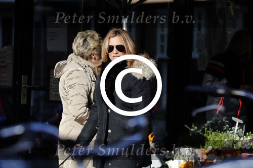 Amsterdam 13 januari 2017
Tatjana aan het winkelen met haar moeder.