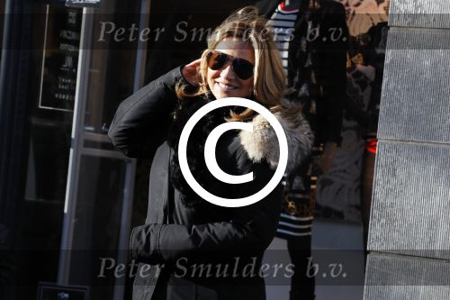 Amsterdam 13 januari 2017
Tatjana aan het winkelen met haar moeder.
