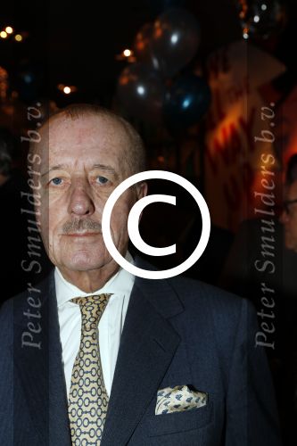 Amsterdam 29 januari 2017 
Surprise party Harry Mens vanwege zijn 70e verjaardag. Het werd gevierd op het leidse plein. Marijke Helwegen met Theo Hiddema
