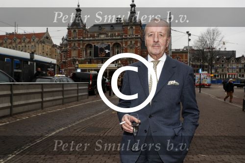 Amsterdam 29 januari 2017 
Surprise party Harry Mens vanwege zijn 70e verjaardag. Het werd gevierd op het leidse plein. Theo Hiddema