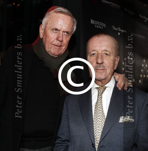 Amsterdam 29 januari 2017 
Surprise party Harry Mens vanwege zijn 70e verjaardag. Het werd gevierd op het leidse plein. Theo Hiddema