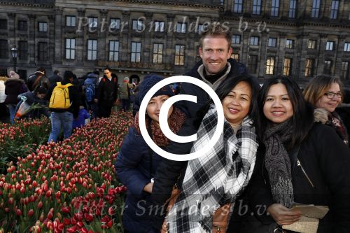 Amsterdam 21 januari 2017 
Boer Tom Groot bij event met tulpen bij paleis op de dam.