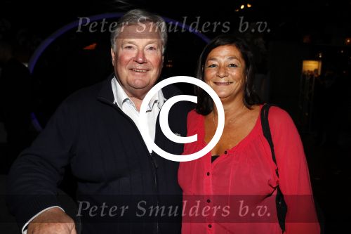 Aalsmeer 30 januari 2017
Nieuwjaarsreceptie Henk Geels in studio \'s Aalsmeer. Tonny Alberti met zijn vrouw