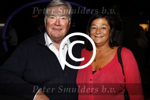 Aalsmeer 30 januari 2017
Nieuwjaarsreceptie Henk Geels in studio \'s Aalsmeer. Tonny Alberti met zijn vrouw