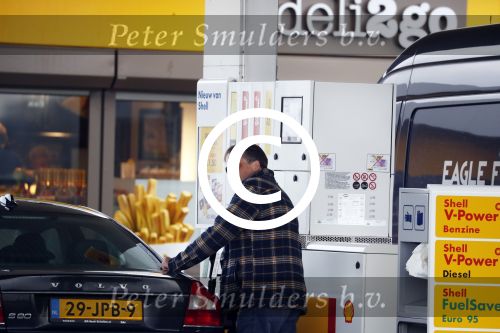 Emden 29 december 2017
Alexander Pechtold en zijn vriendin Anne Lok gaan naar het museum kunsthalle Emden in Duitsland